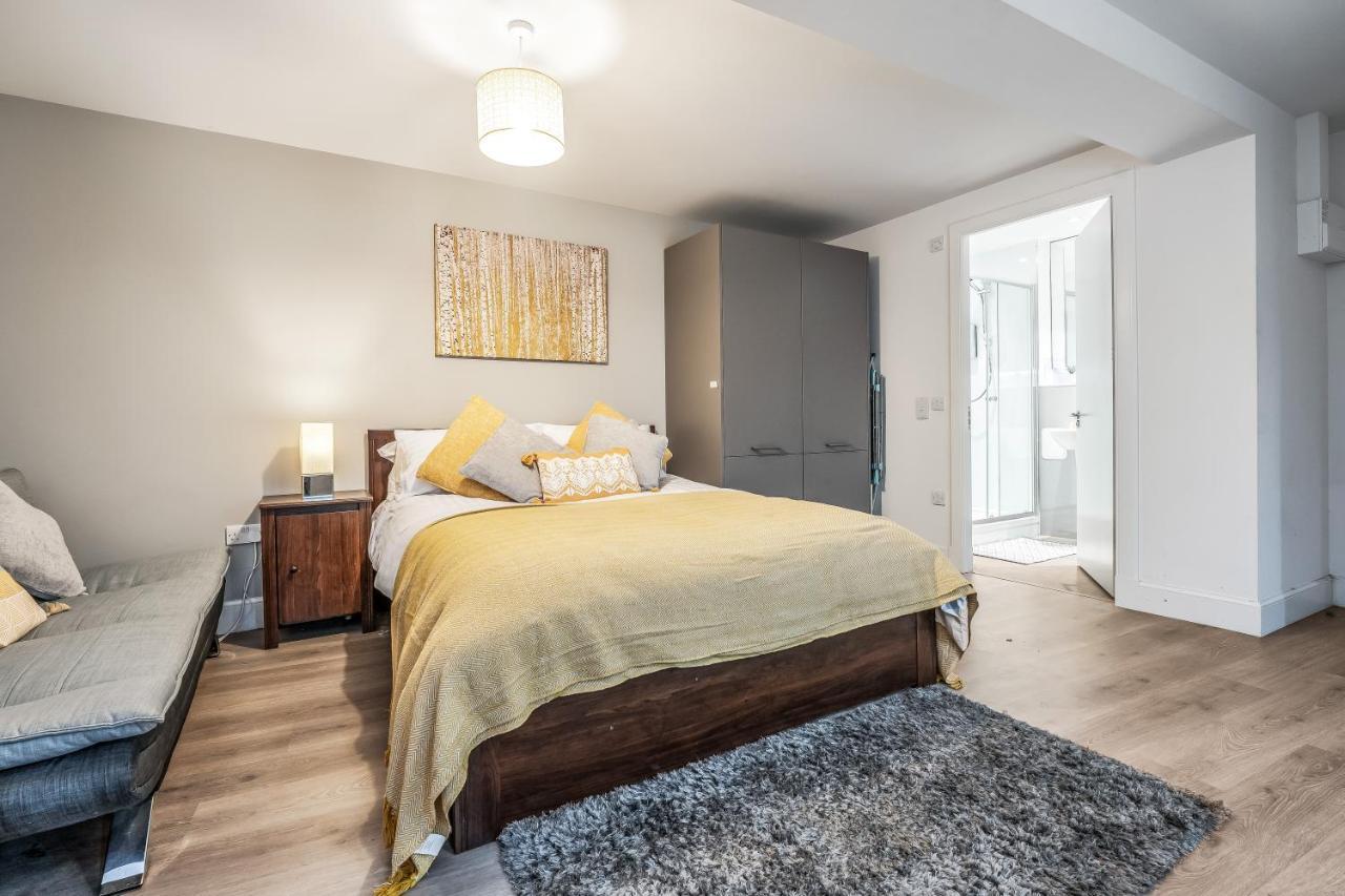 Spacious & Cosy Studio Flat In The Heart Of Edinburgh City Centre Edimburgo Exterior foto