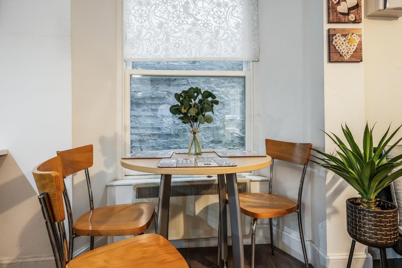 Spacious & Cosy Studio Flat In The Heart Of Edinburgh City Centre Edimburgo Exterior foto
