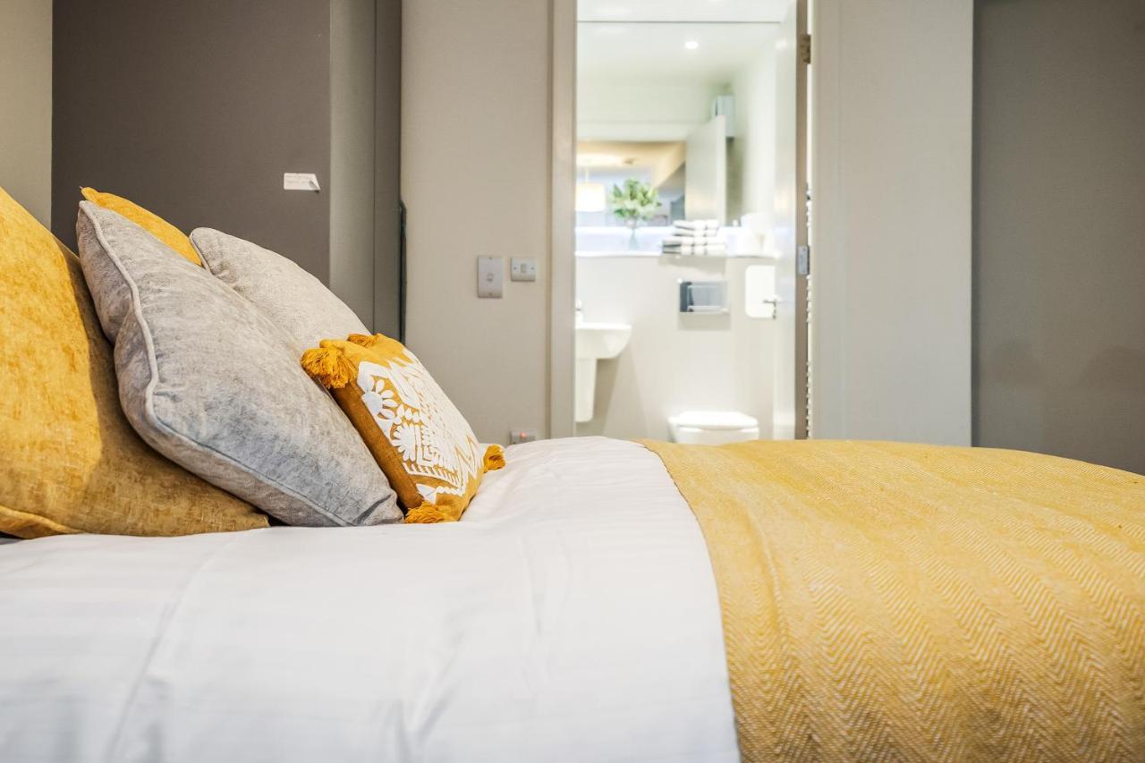Spacious & Cosy Studio Flat In The Heart Of Edinburgh City Centre Edimburgo Exterior foto